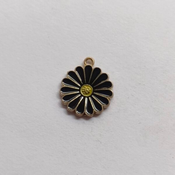 black daisy