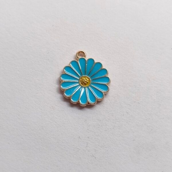 blue daisy