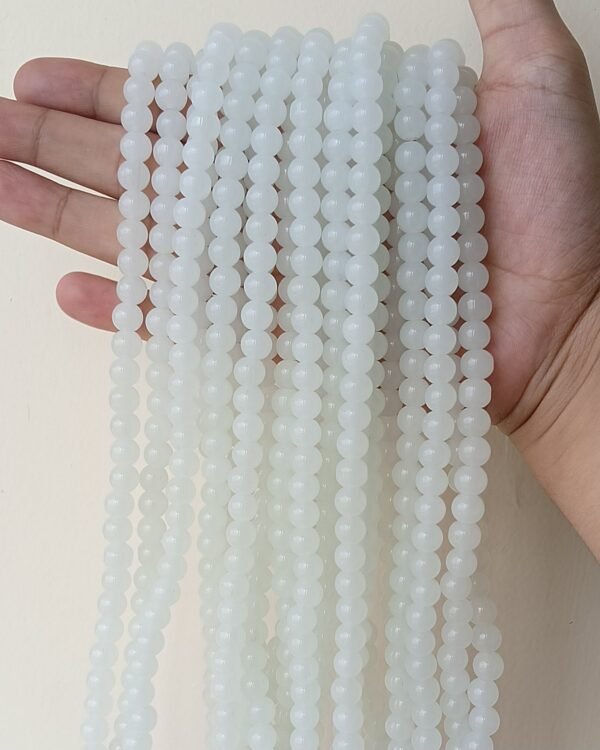 white  8mm glass beads / jelly beads