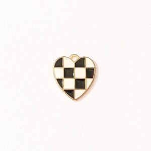 chick chake heart charms (black & white)